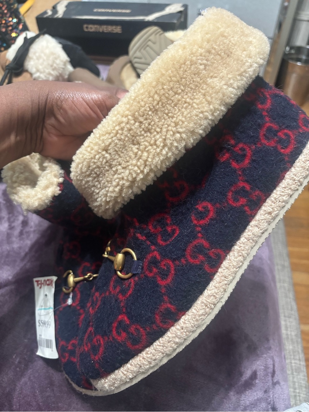 Gucci Navy & Red Wool Slip-On Boots with Cream Shearling Trim - Picture 13 of 14